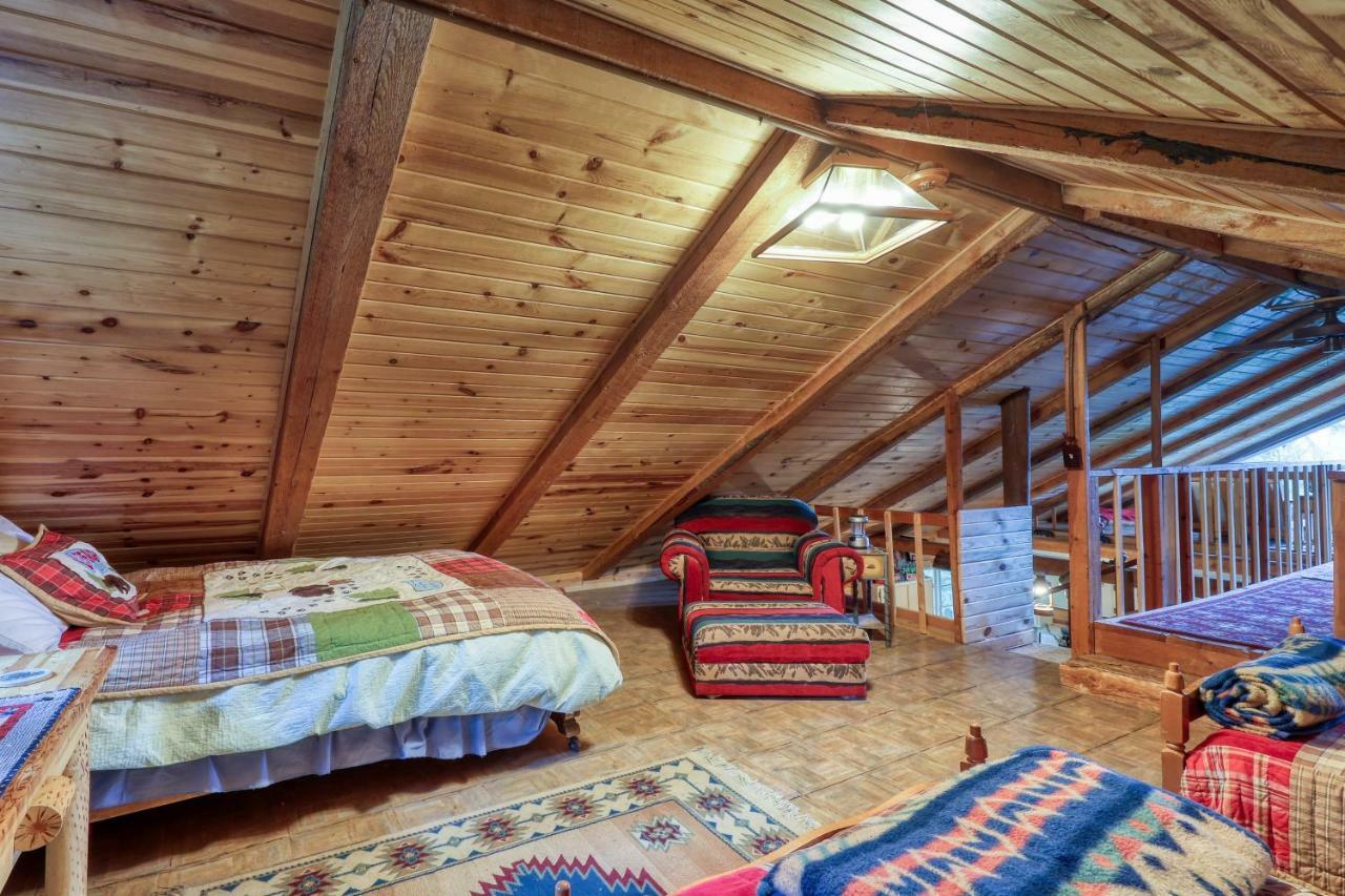 The Creekside Cabin Cascade Екстериор снимка